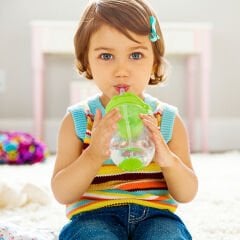 Munchkin Tıklama Kilitli Uçlu Pipetli Alıştırma Bardağı, 12ay+, 296ml, Yeşil, 1 Adet