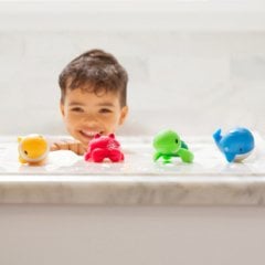 Munchkin Okyanus Hayvanları İle Banyo Fışkırtmaları, 4'lü Paket