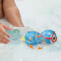 Munchkin Sevimli Penguen banyo oyuncağı hafif tasarım detayı