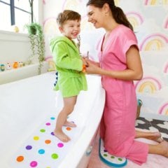 Munchkin Renkli Noktalı Banyo Matı | Kaymaz | 77x36 cm | Bebek ve Çocuk İçin | 1 Adet